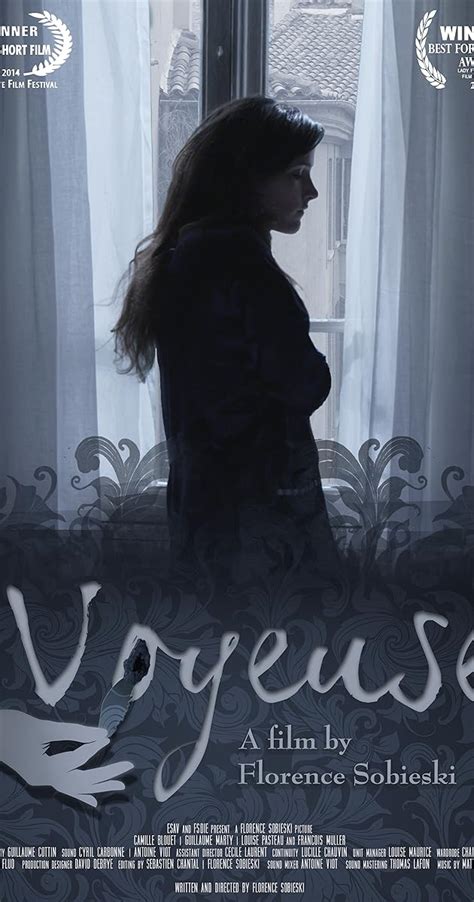 'voyeuse' Search .
